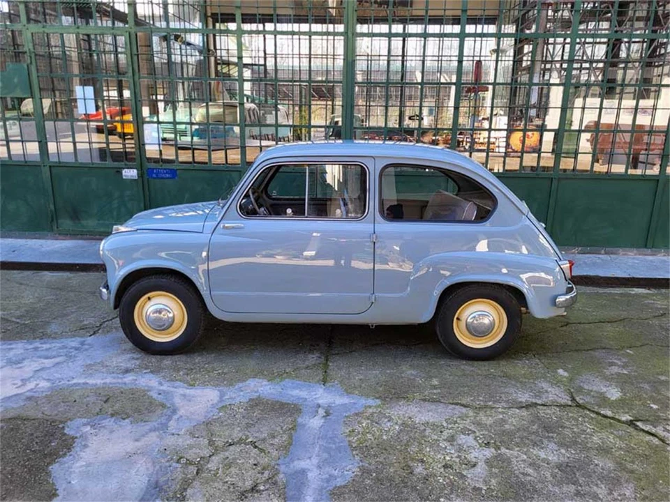 1955 Fiat 600 - Image 2 of 31