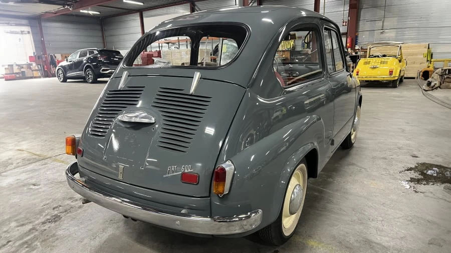 1955 Fiat 600 - Image 2 of 21