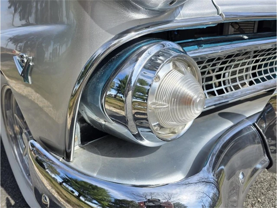 1955 Ford Customline - Image 15 of 31