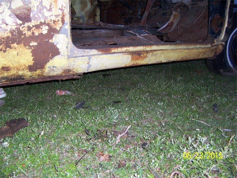 1955 Ford Fairlane 1st Gen - Image 10 of 18