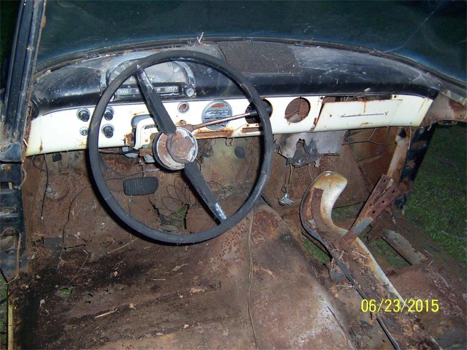1955 Ford Fairlane 1st Gen - Image 11 of 18