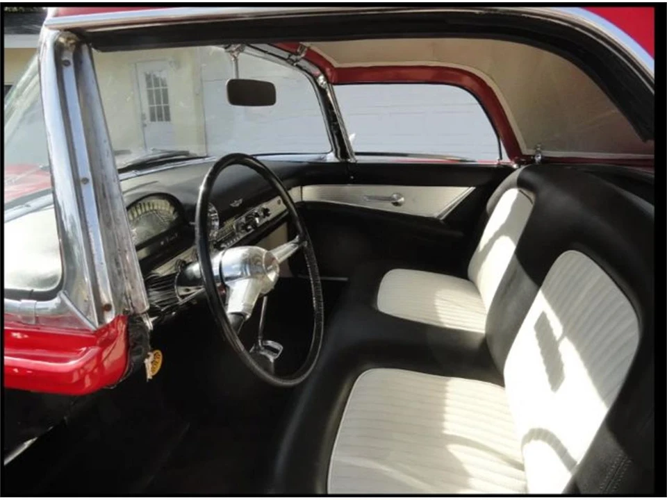 1955 Ford Fairlane 1st Gen - Image 26 of 31