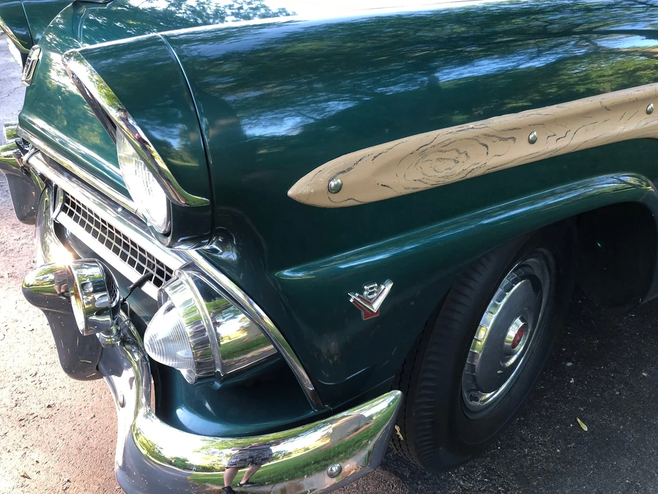 1955 Ford Country Squire - Image 11 of 31