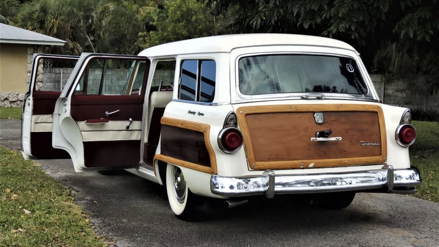 1955 Ford Country Squire - Image 2 of 23