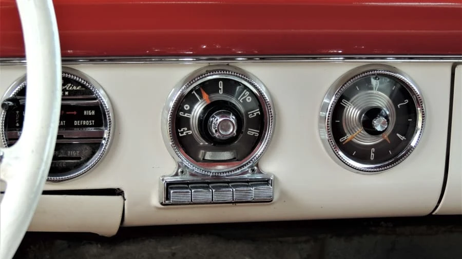 1955 Ford Country Squire - Image 8 of 23