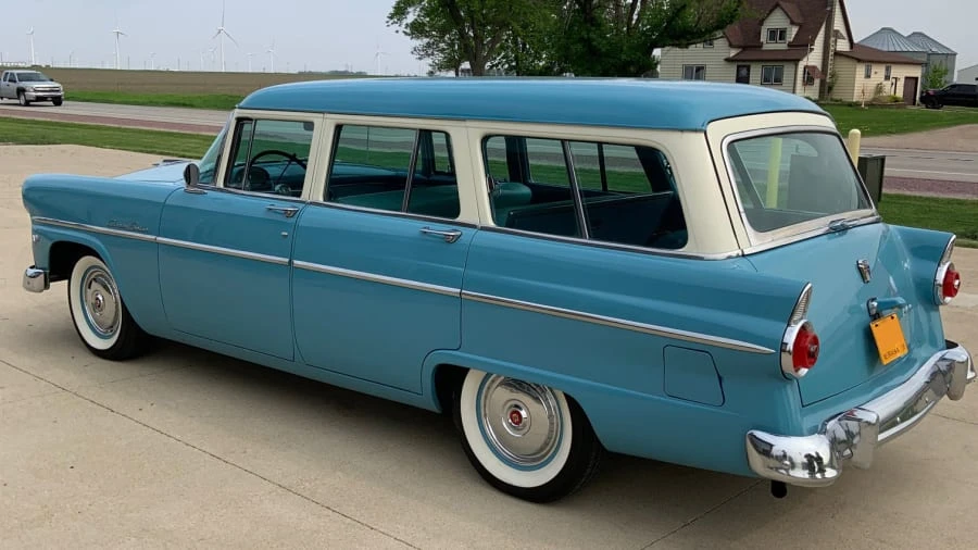 1955 Ford Country Squire - Image 8 of 25