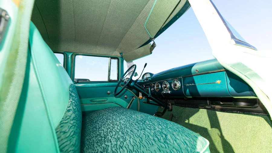 1955 Ford Country Squire - Image 5 of 16