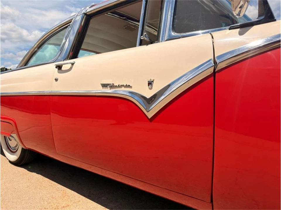1955 Ford Crown Victoria - Image 30 of 31