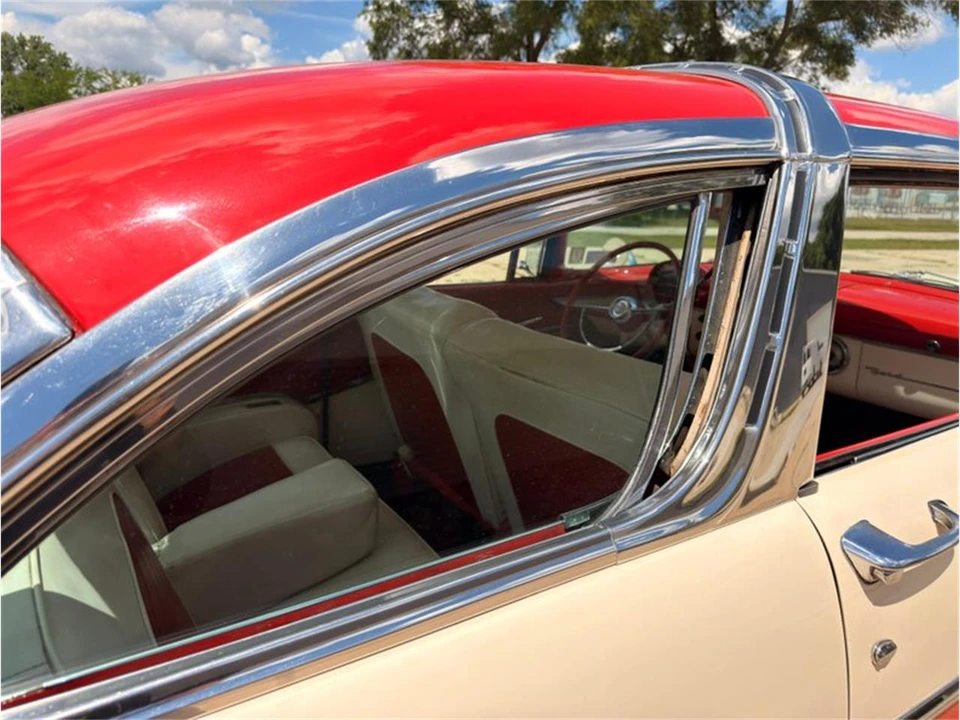 1955 Ford Crown Victoria - Image 28 of 31