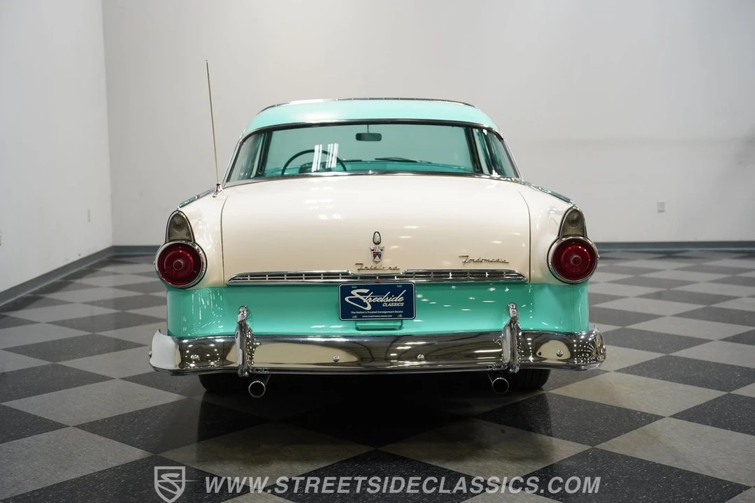 1955 Ford Crown Victoria - Image 11 of 12