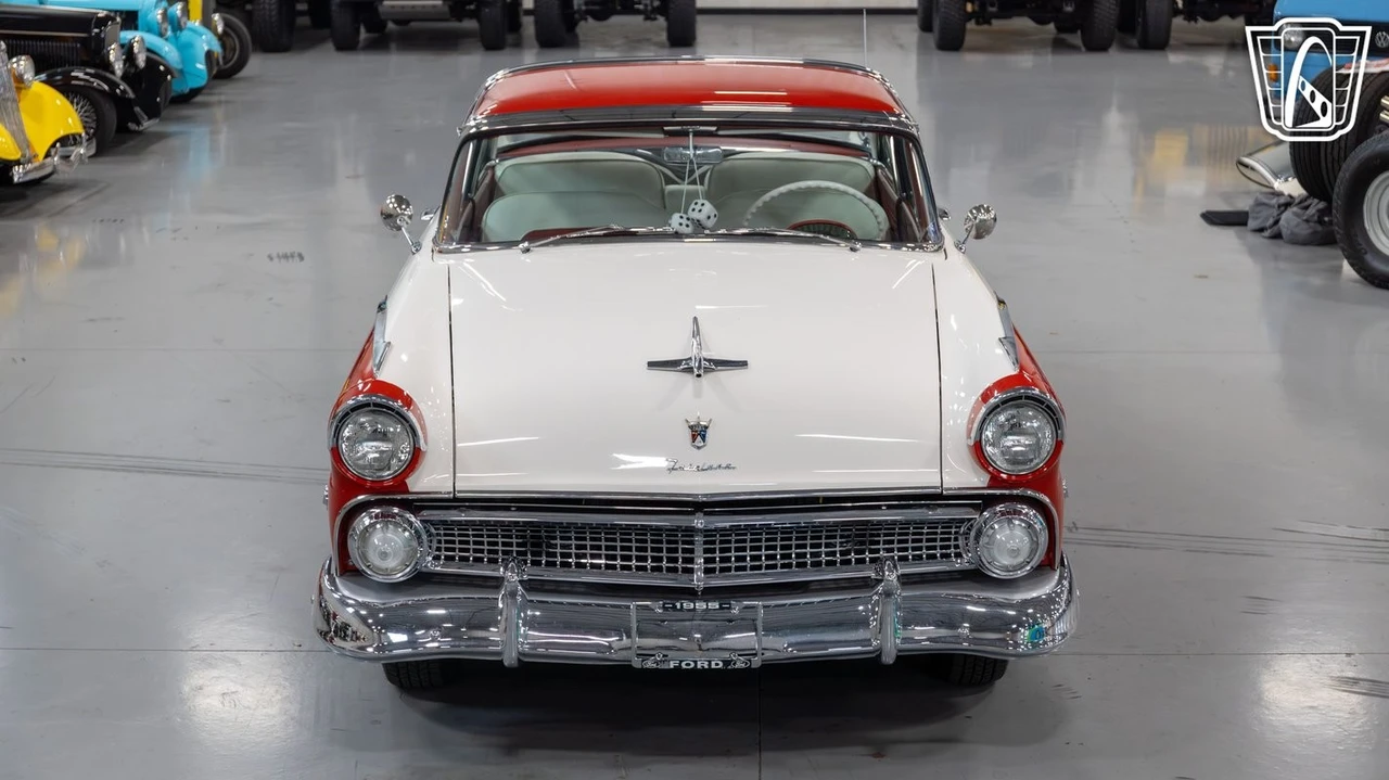 1955 Ford Crown Victoria - Image 4 of 12