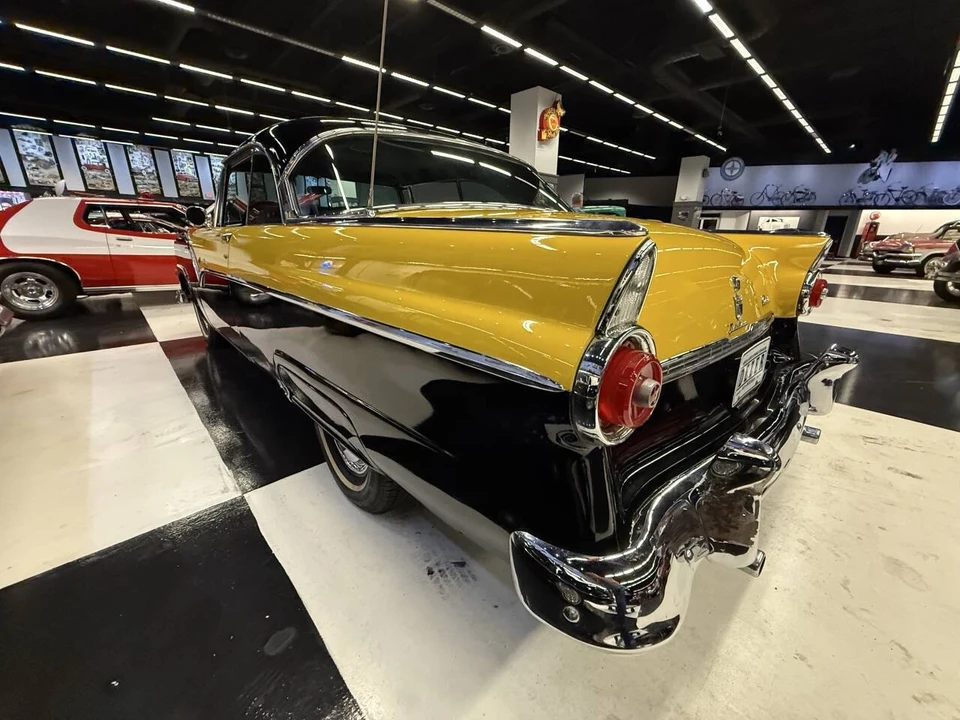 1955 Ford Crown Victoria - Image 3 of 21