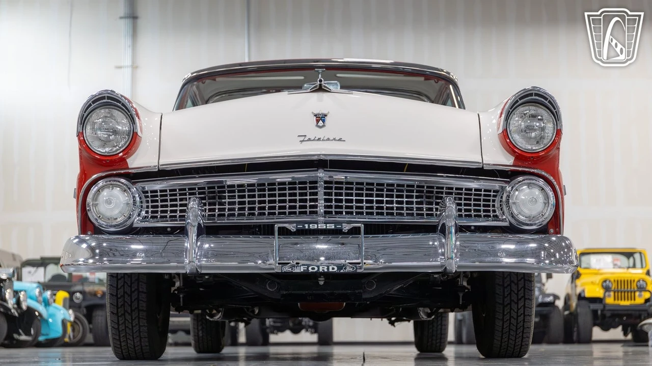 1955 Ford Crown Victoria - Image 6 of 12