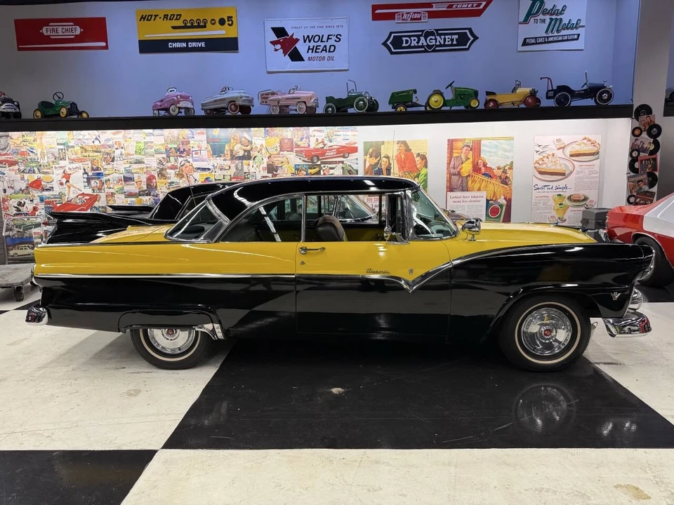 1955 Ford Crown Victoria - Image 6 of 21
