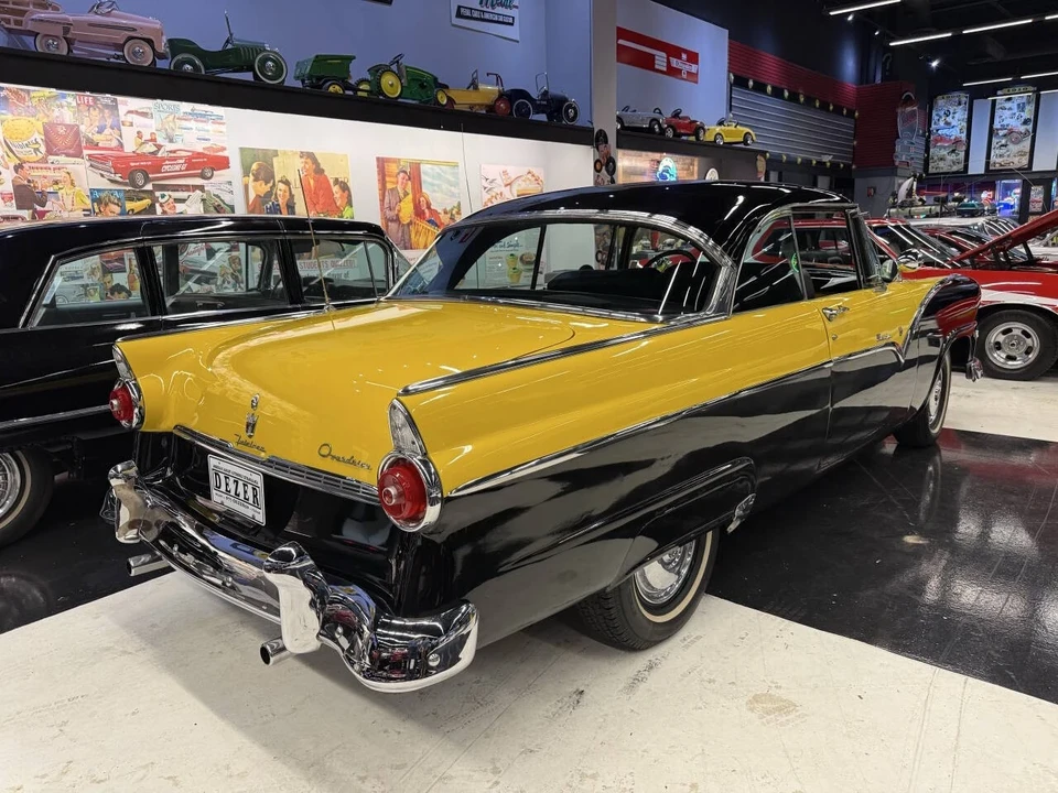 1955 Ford Crown Victoria - Image 10 of 21