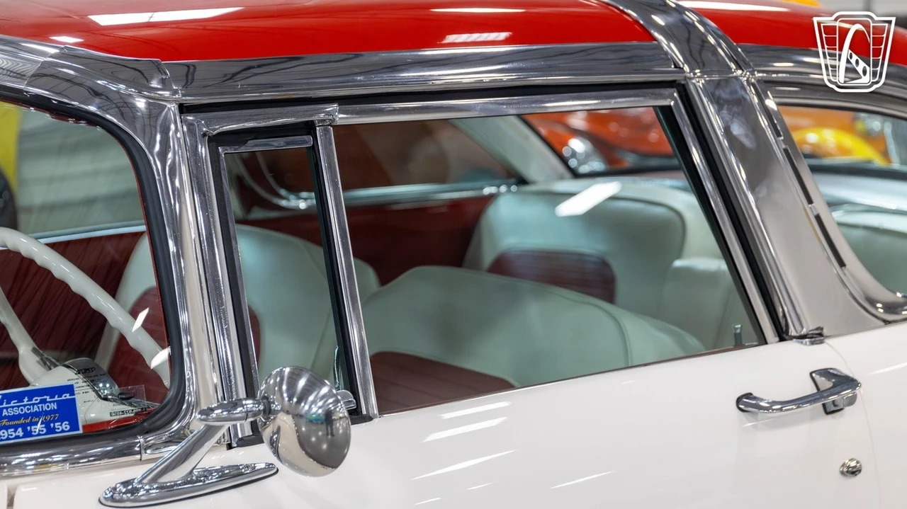 1955 Ford Crown Victoria - Image 11 of 12