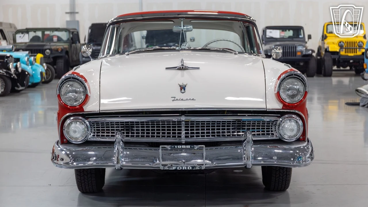 1955 Ford Crown Victoria - Image 5 of 12