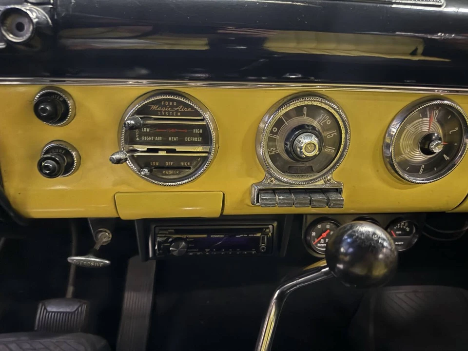 1955 Ford Crown Victoria - Image 23 of 31