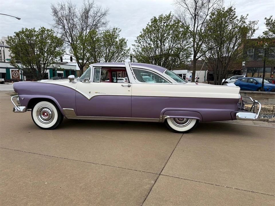 1955 Ford Crown Victoria - Image 4 of 15