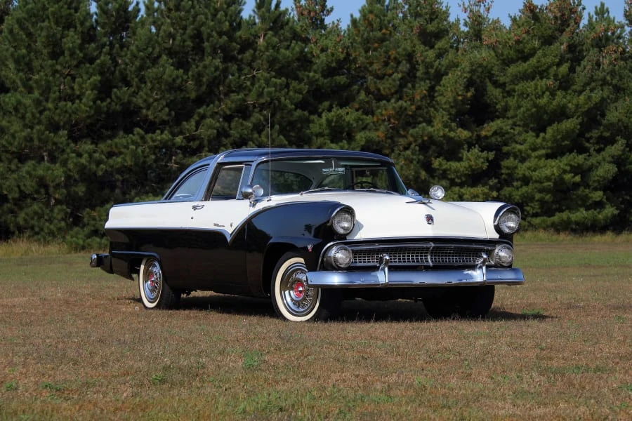 1955 Ford Fairlane 1st Gen - Image 9 of 27