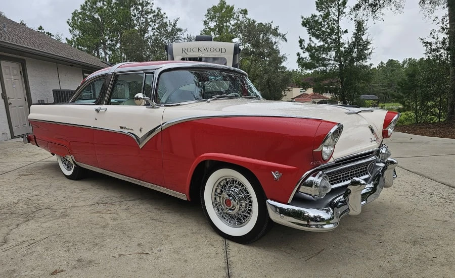 1955 Ford Crown Victoria - Image 4 of 31