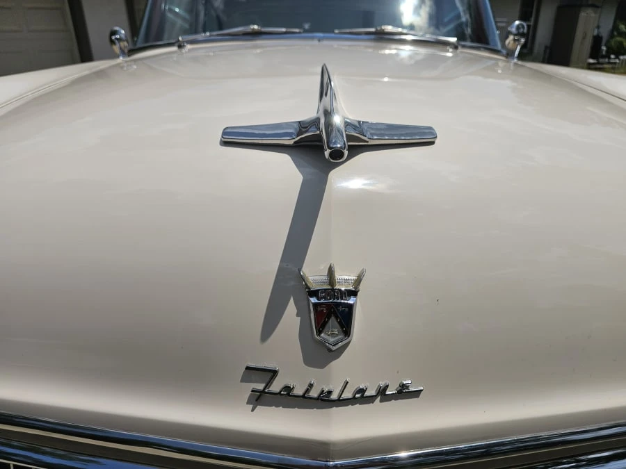 1955 Ford Crown Victoria - Image 15 of 31