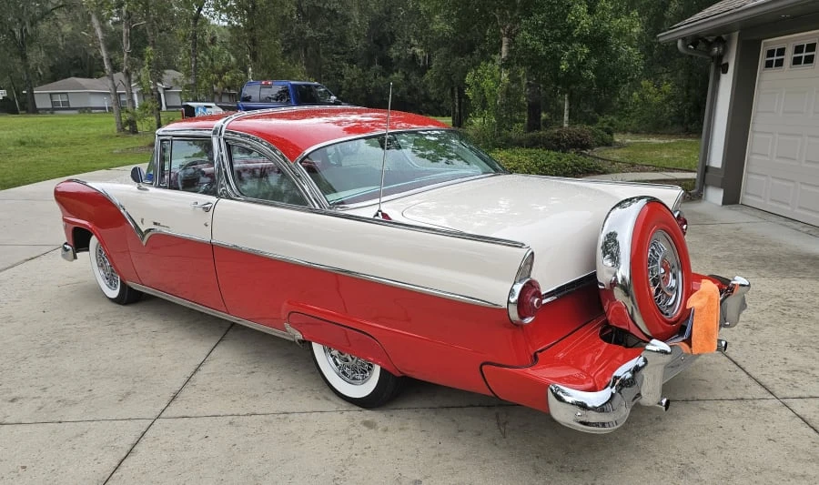 1955 Ford Crown Victoria - Image 19 of 31