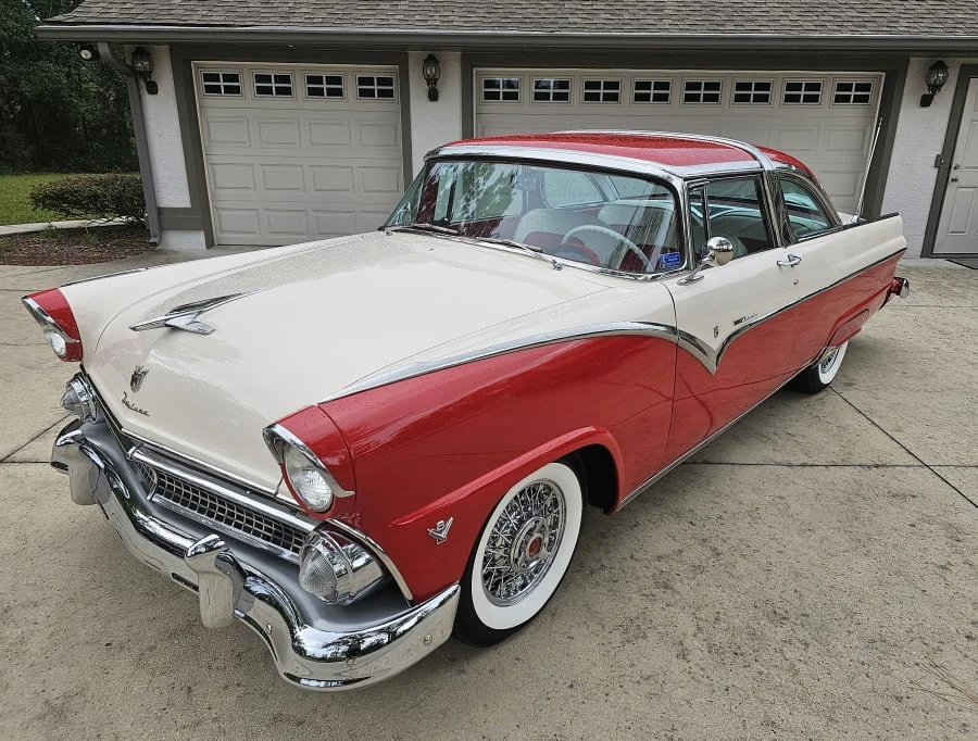 1955 Ford Crown Victoria - Image 22 of 31