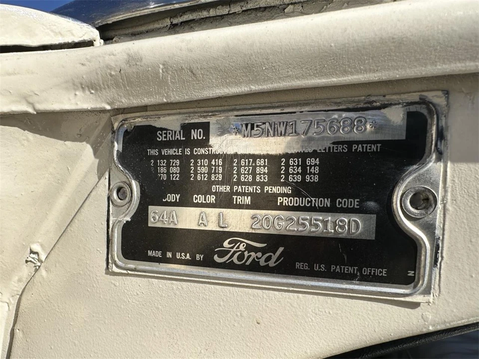 1955 Ford Crown Victoria - Image 25 of 31