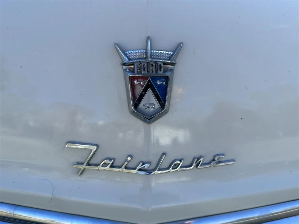 1955 Ford Crown Victoria - Image 7 of 31