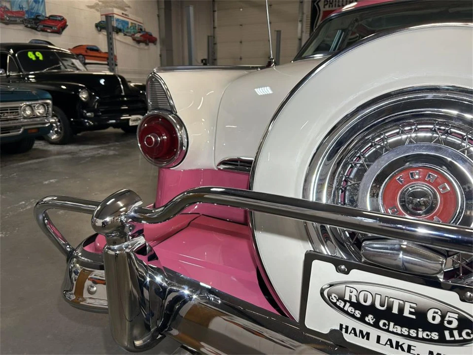 1955 Ford Crown Victoria - Image 27 of 31