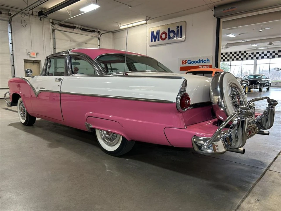 1955 Ford Crown Victoria - Image 7 of 31