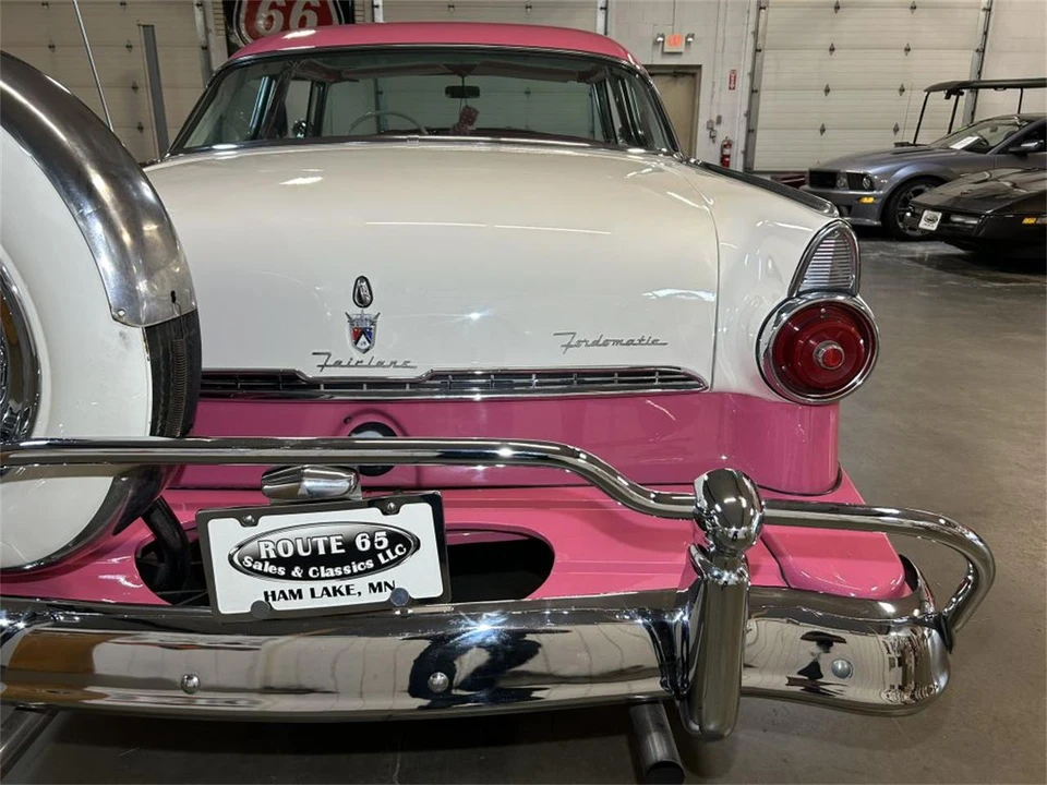 1955 Ford Crown Victoria - Image 24 of 31