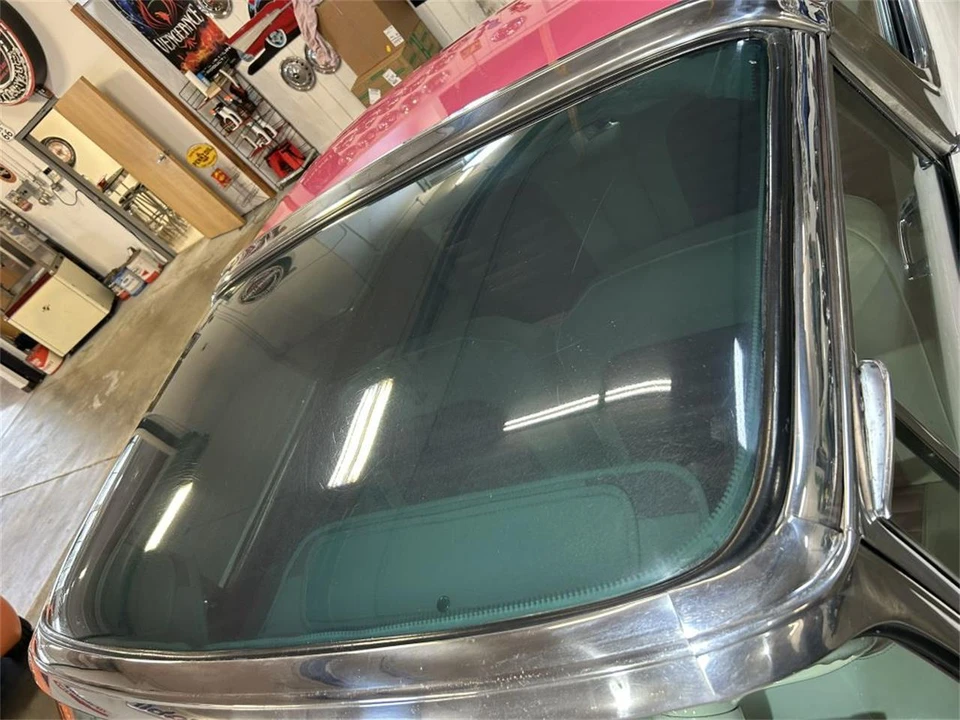 1955 Ford Crown Victoria - Image 15 of 31