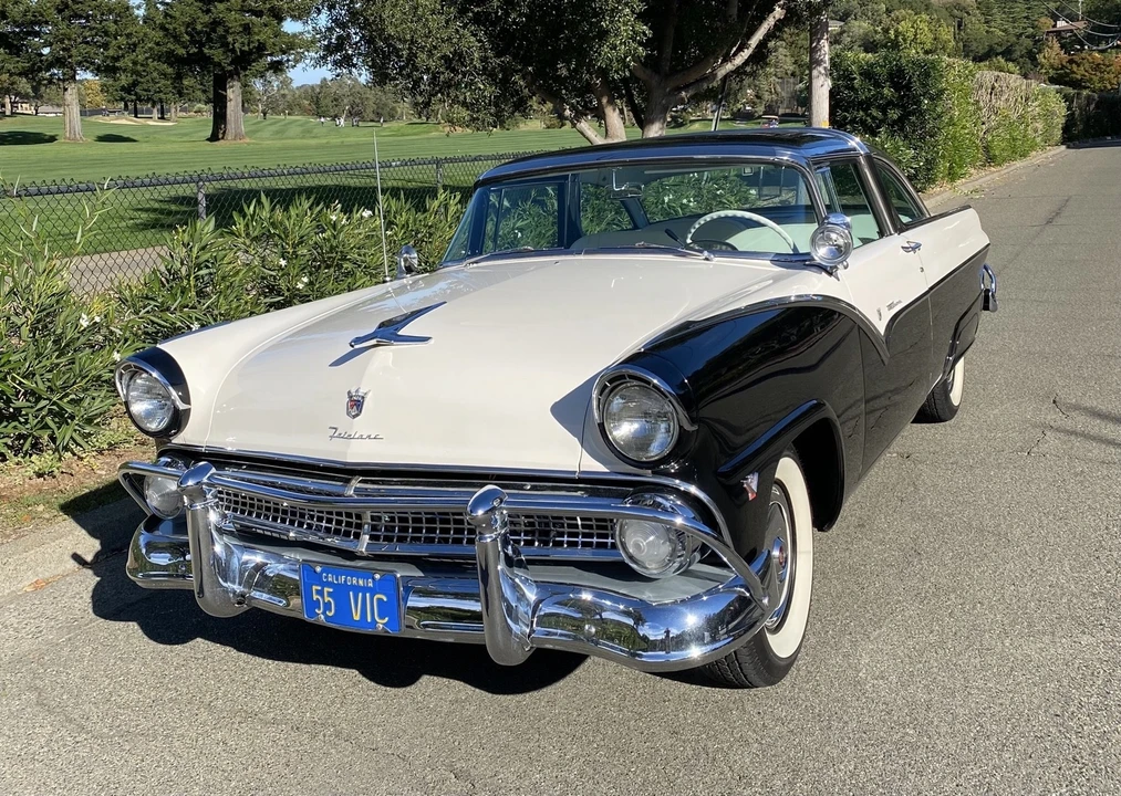 1955 Ford Crown Victoria - Image 6 of 21