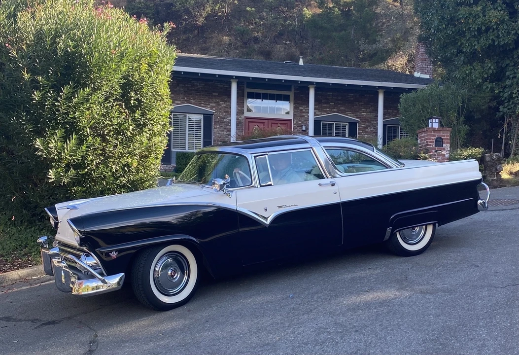 1955 Ford Crown Victoria - Image 3 of 21