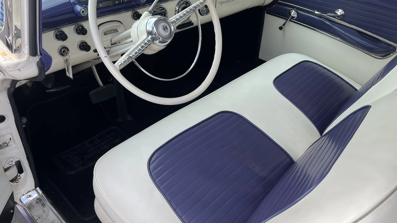 1955 Ford Crown Victoria - Image 5 of 9