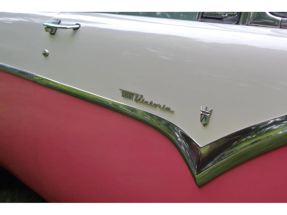 1955 Ford Crown Victoria - Image 24 of 31