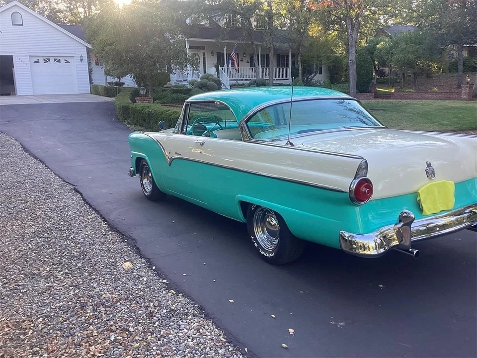 1955 Ford Crown Victoria - Image 5 of 20