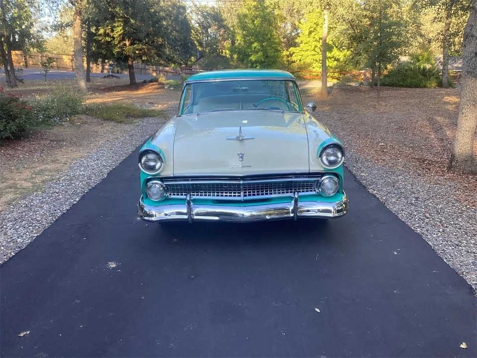 1955 Ford Crown Victoria - Image 3 of 20