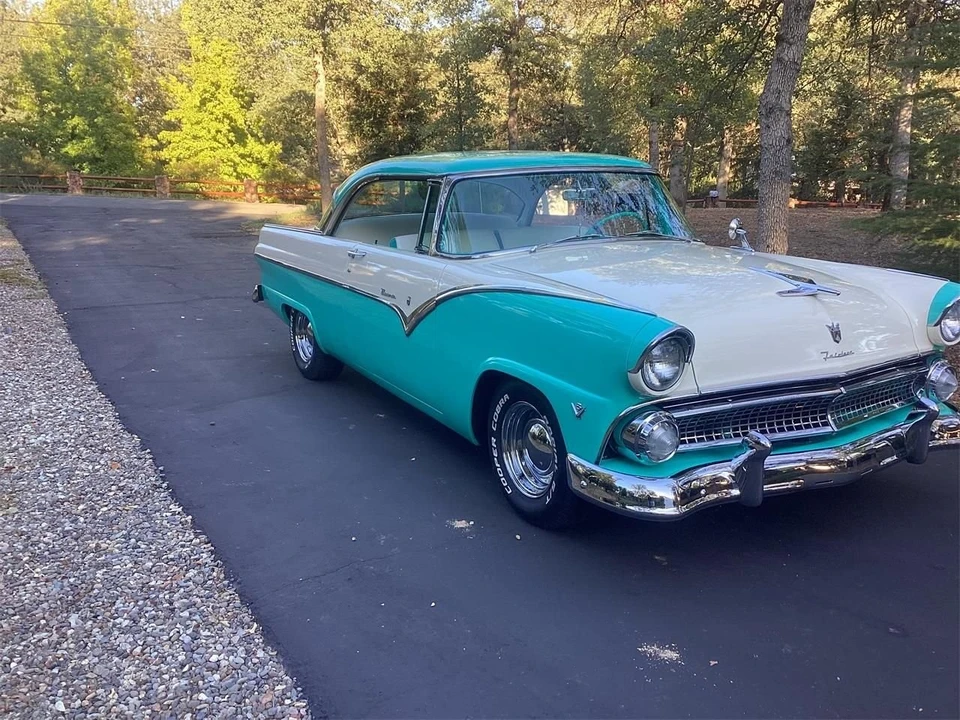 1955 Ford Crown Victoria - Image 2 of 20