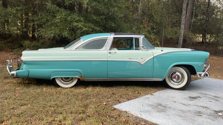 1955 Ford Crown Victoria - Image 2 of 18