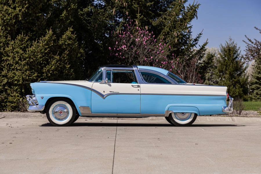 1955 Ford Crown Victoria - Image 25 of 31