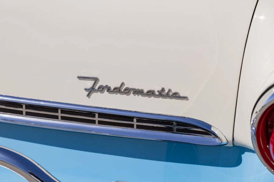 1955 Ford Crown Victoria - Image 13 of 31