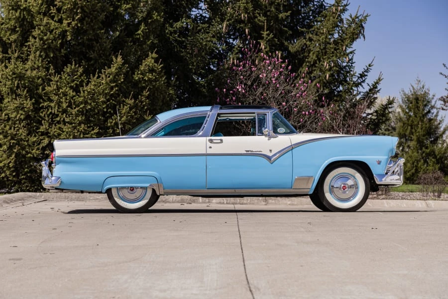 1955 Ford Crown Victoria - Image 2 of 31