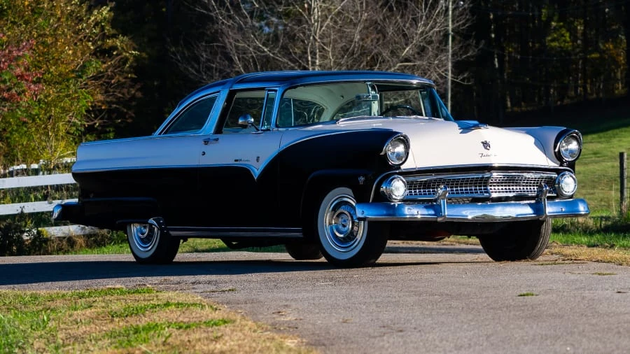 1955 Ford Crown Victoria - Image 5 of 12