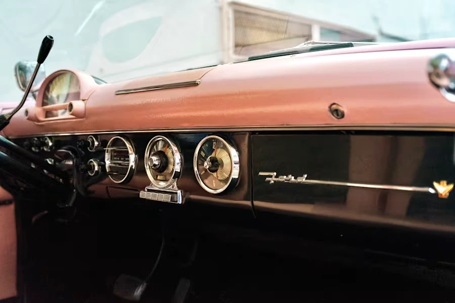1955 Ford Crown Victoria - Image 15 of 20