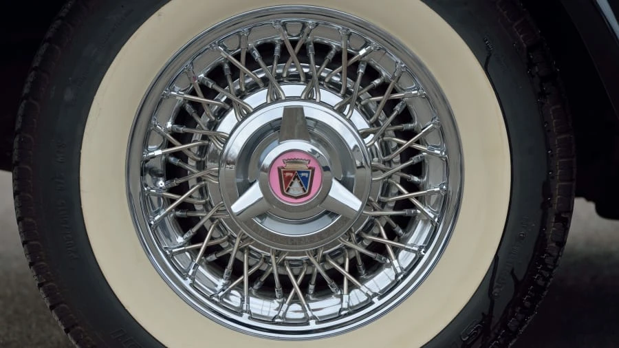 1955 Ford Crown Victoria - Image 18 of 28