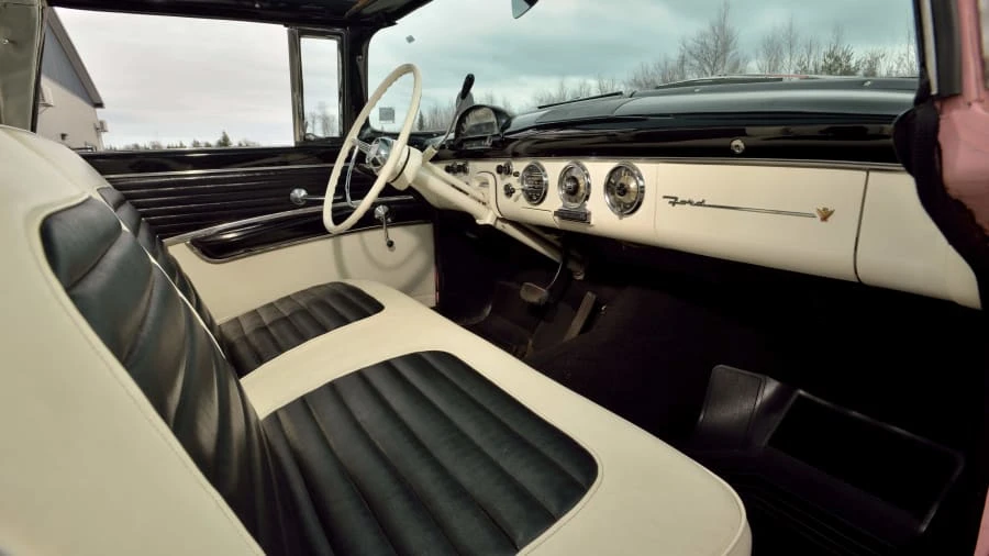 1955 Ford Crown Victoria - Image 24 of 28