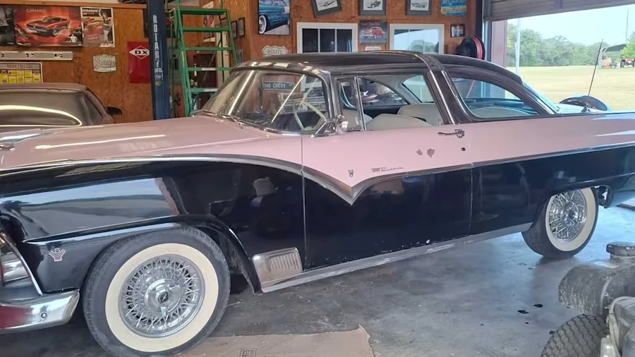 1955 Ford Crown Victoria - Image 3 of 10
